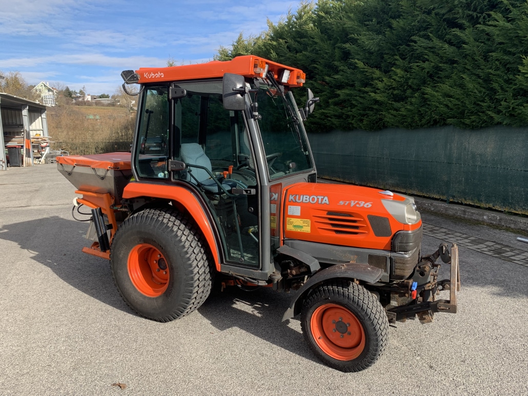 Kommunaltraktor Kubota Stv Hd Wd Kommunalnet